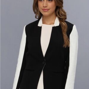 NYDJ white & black pointe colorblock blazer